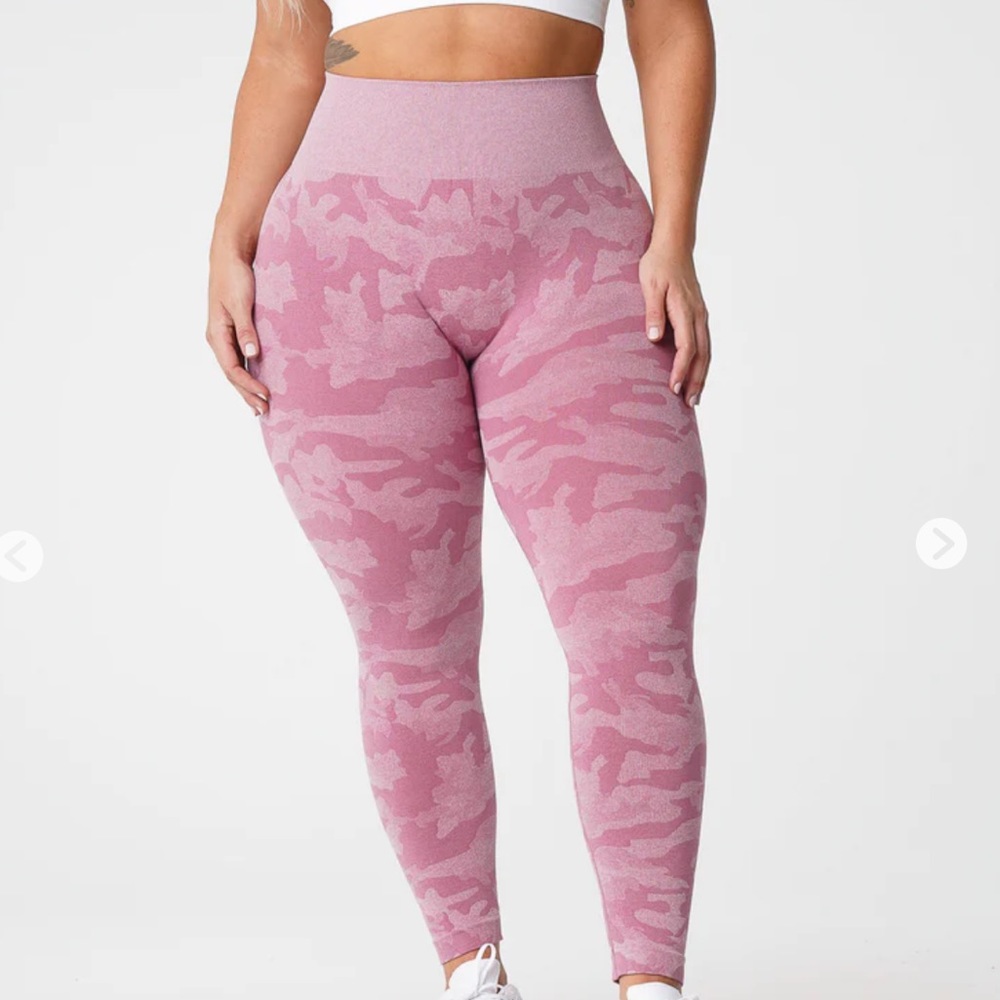 NVGTN | Pastel Pink Camo leggings